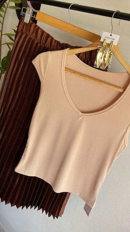 Camila Essential Top