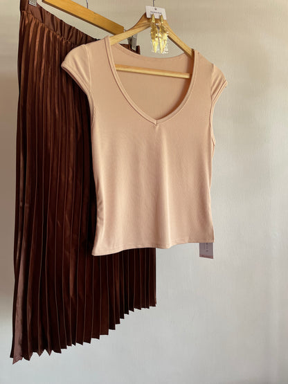 Camila Essential Top