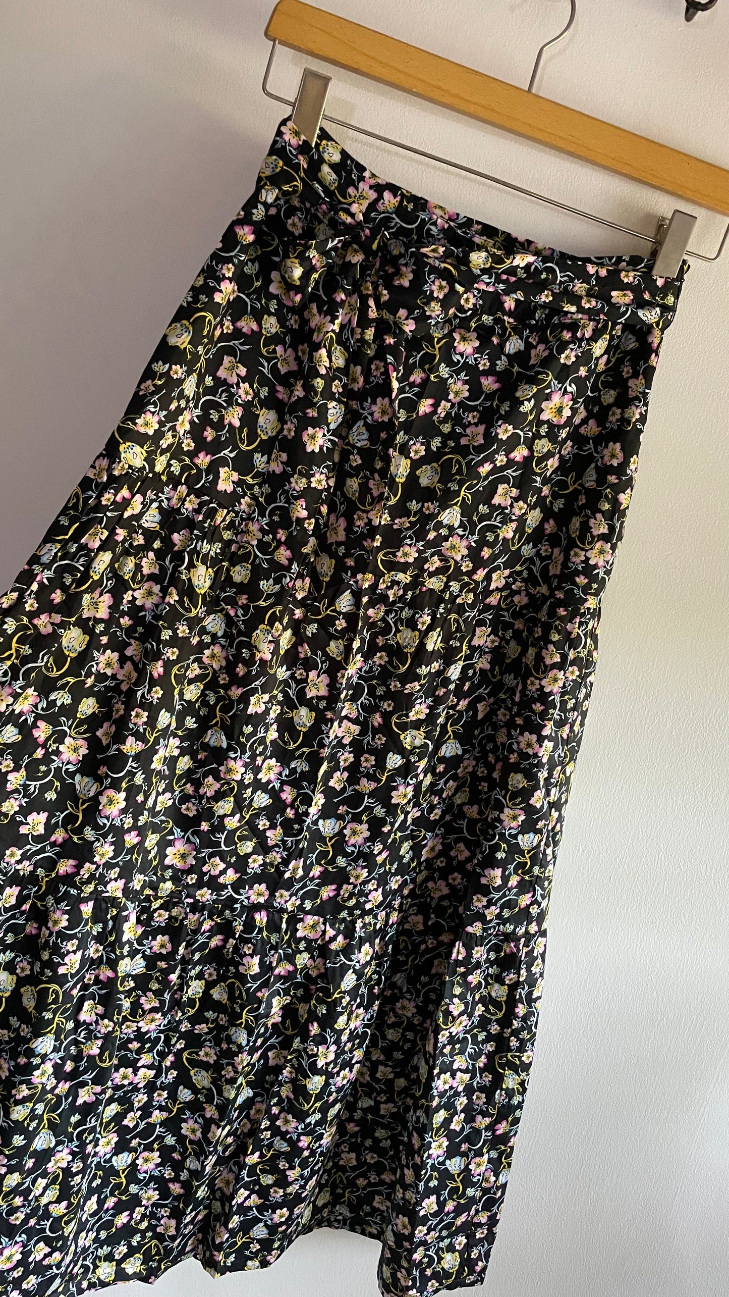 Who What Were Falda Floral