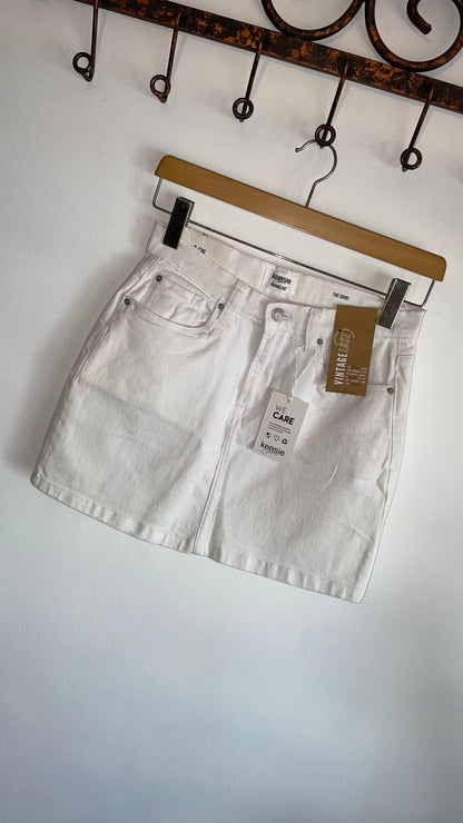 Kensie Jeans White Skirt